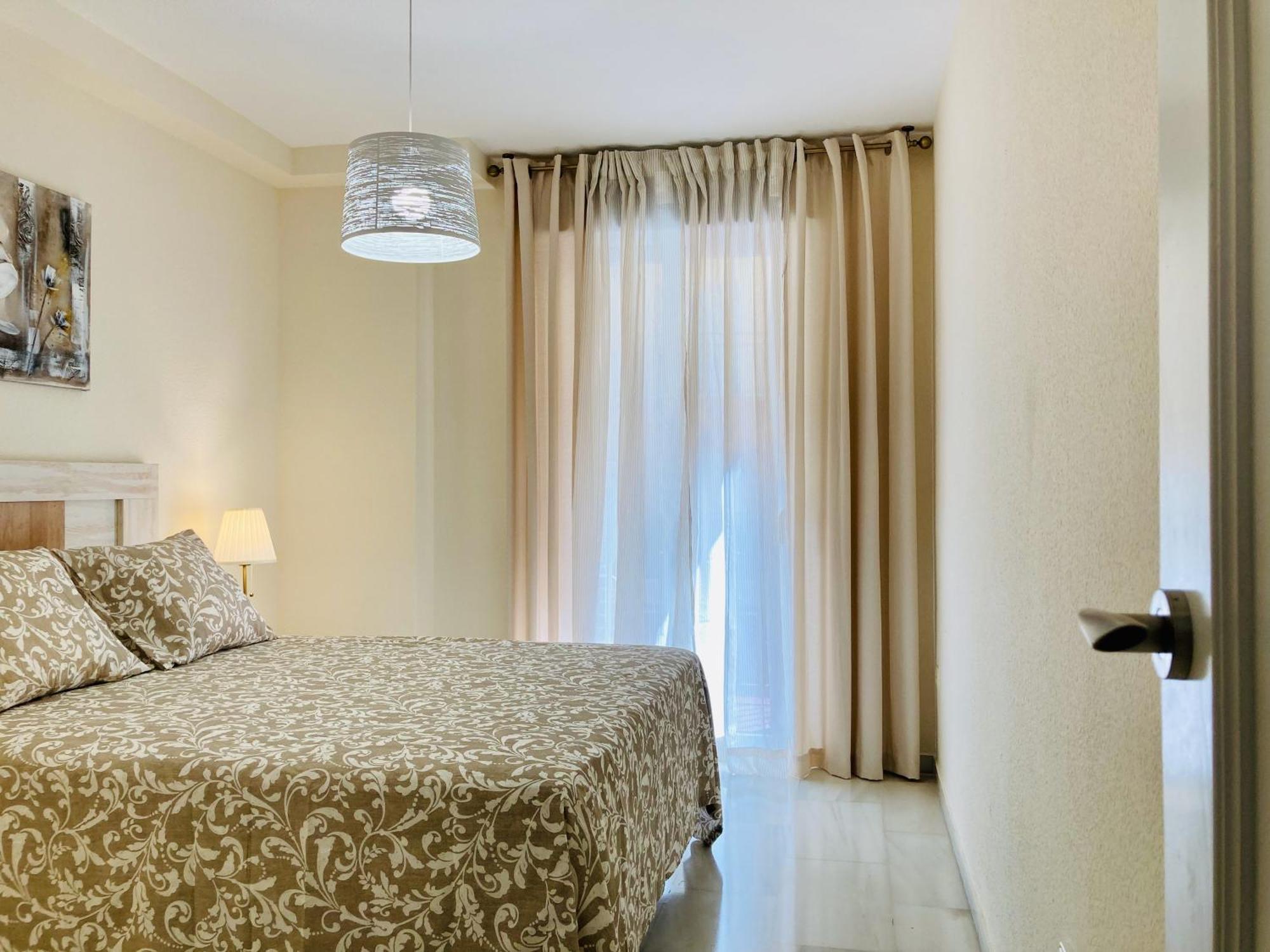 Апартаменты Alboran Costa Del Sol Эстепона Экстерьер фото